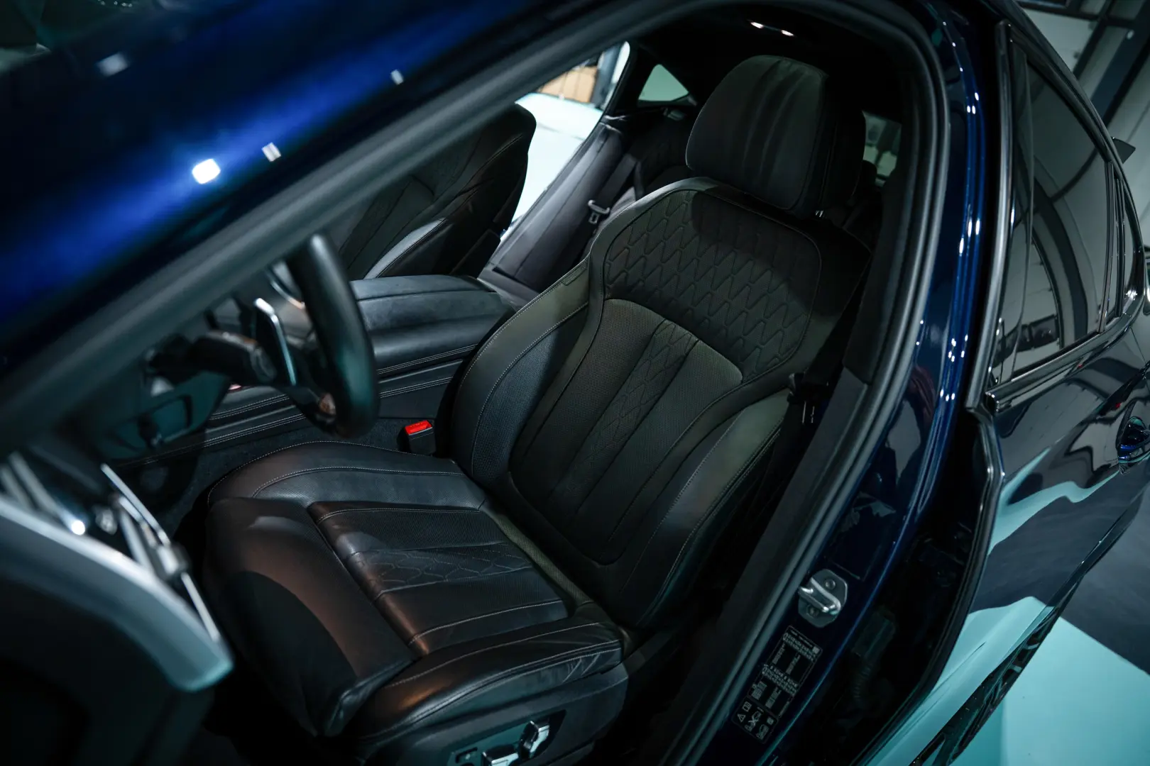 X6 xDrive30d 265HP   M Pro Package   Carbon Pack