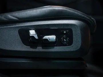 X6 xDrive30d 265HP   M Pro Package   Carbon Pack