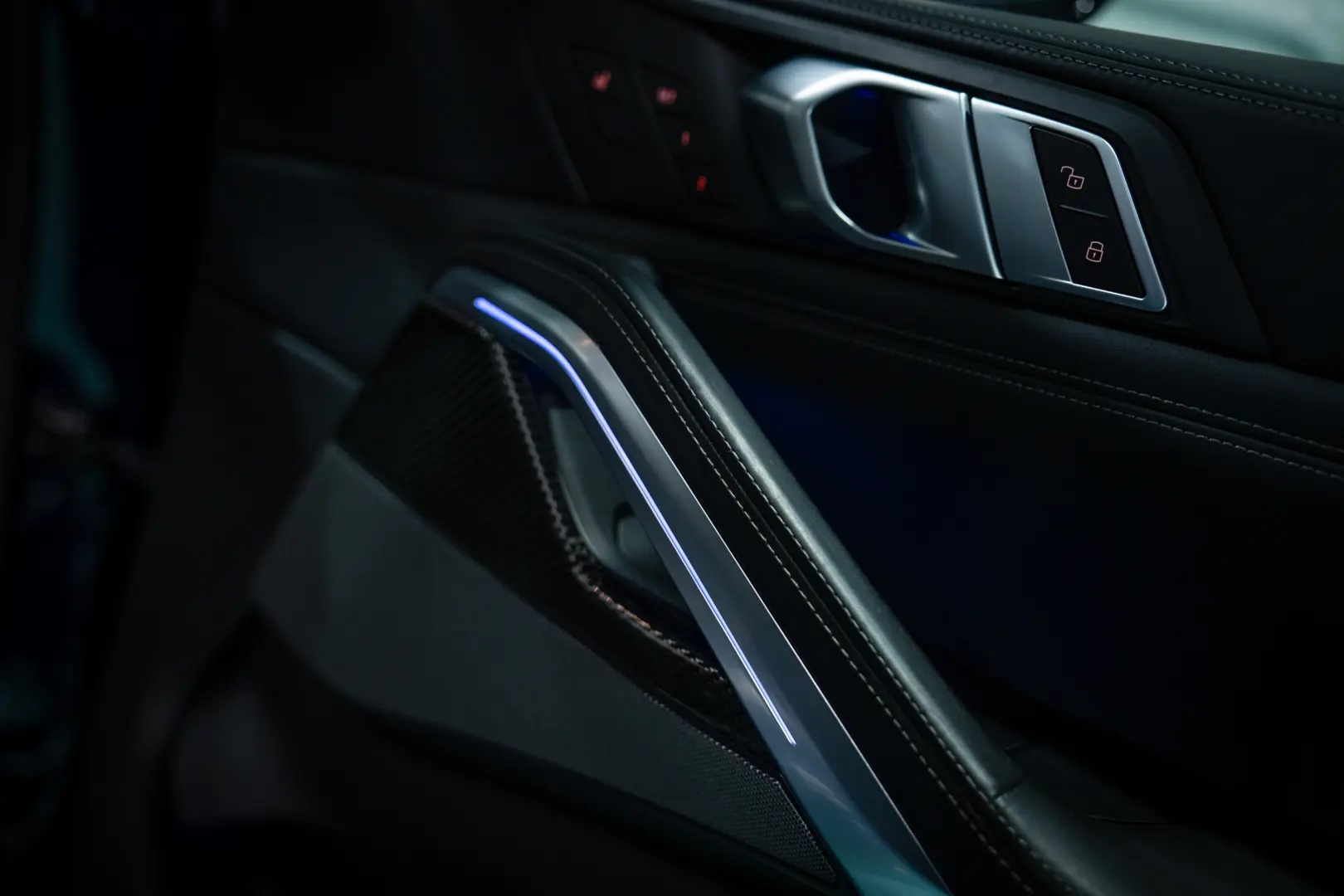 X6 xDrive30d 265HP   M Pro Package   Carbon Pack