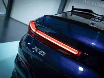 X6 xDrive30d 265HP   M Pro Package   Carbon Pack