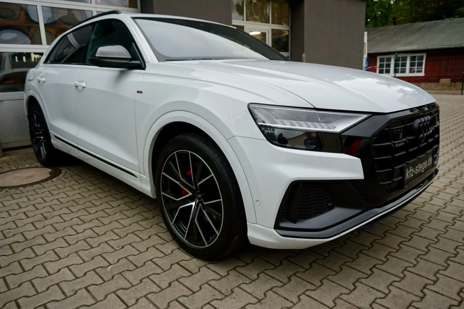 Q8 50 TDI quattro competition plus Carbon S Sitz