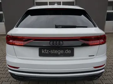 Q8 50 TDI quattro competition plus Carbon S Sitz