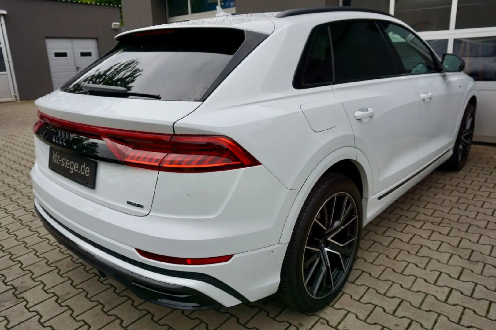 Q8 50 TDI quattro competition plus Carbon S Sitz