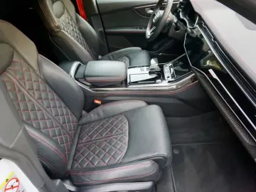 Q8 50 TDI quattro competition plus Carbon S Sitz