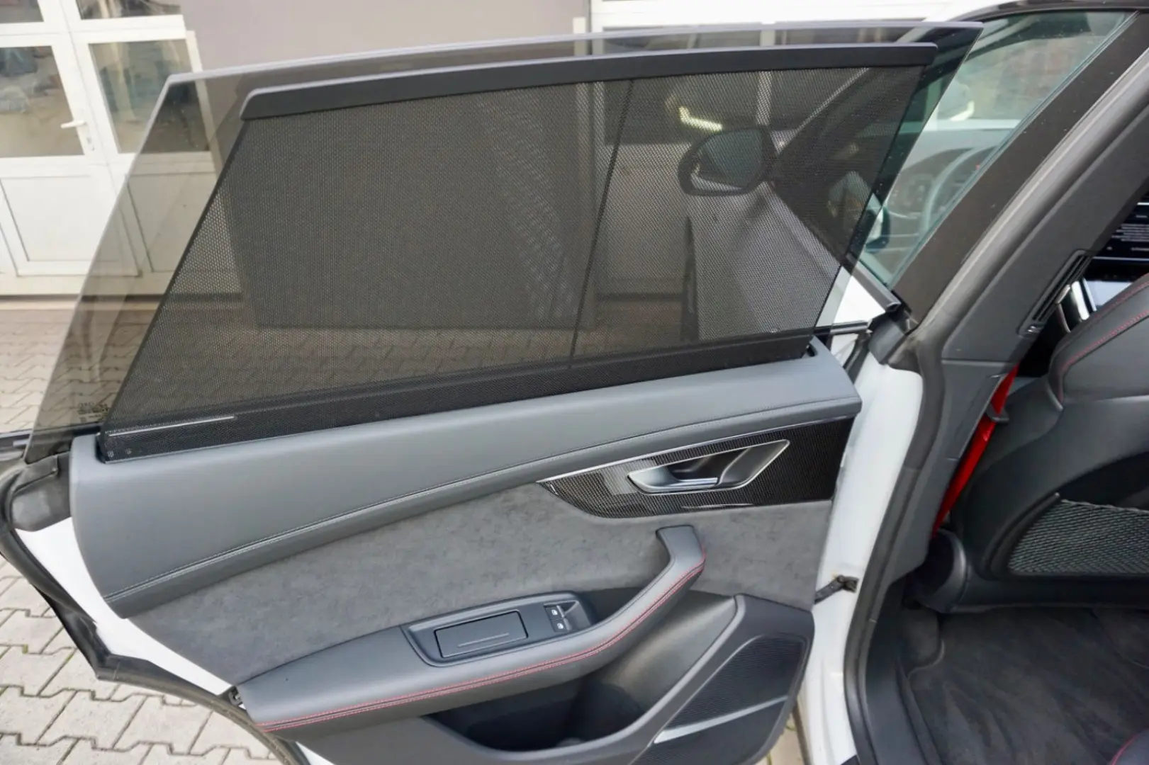 Q8 50 TDI quattro competition plus Carbon S Sitz