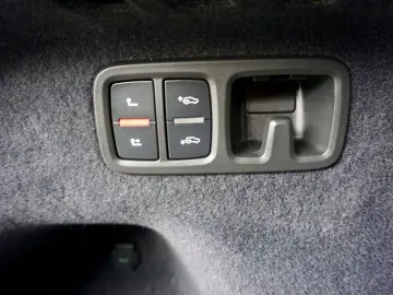 Q8 50 TDI quattro competition plus Carbon S Sitz