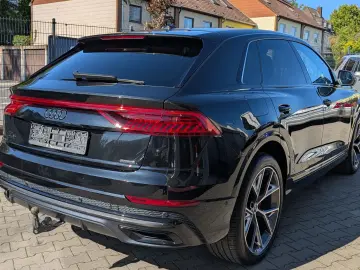 Q8 50 S-Line Competition Plus MASS. ACC HUD PANO