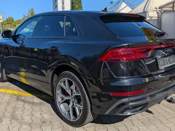 Q8 50 S-Line Competition Plus MASS. ACC HUD PANO