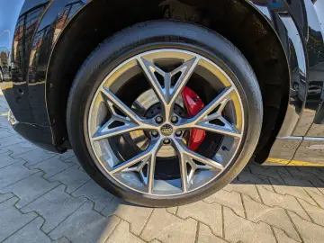 Q8 50 S-Line Competition Plus MASS. ACC HUD PANO