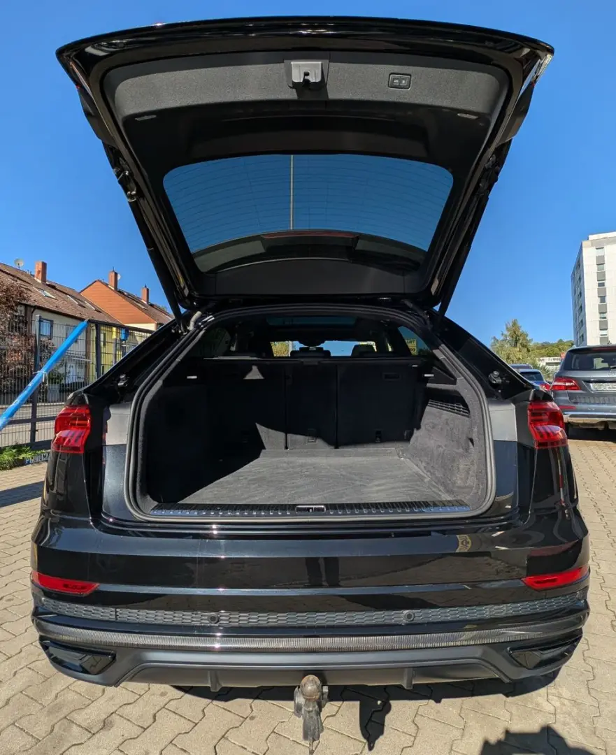 Q8 50 S-Line Competition Plus MASS. ACC HUD PANO