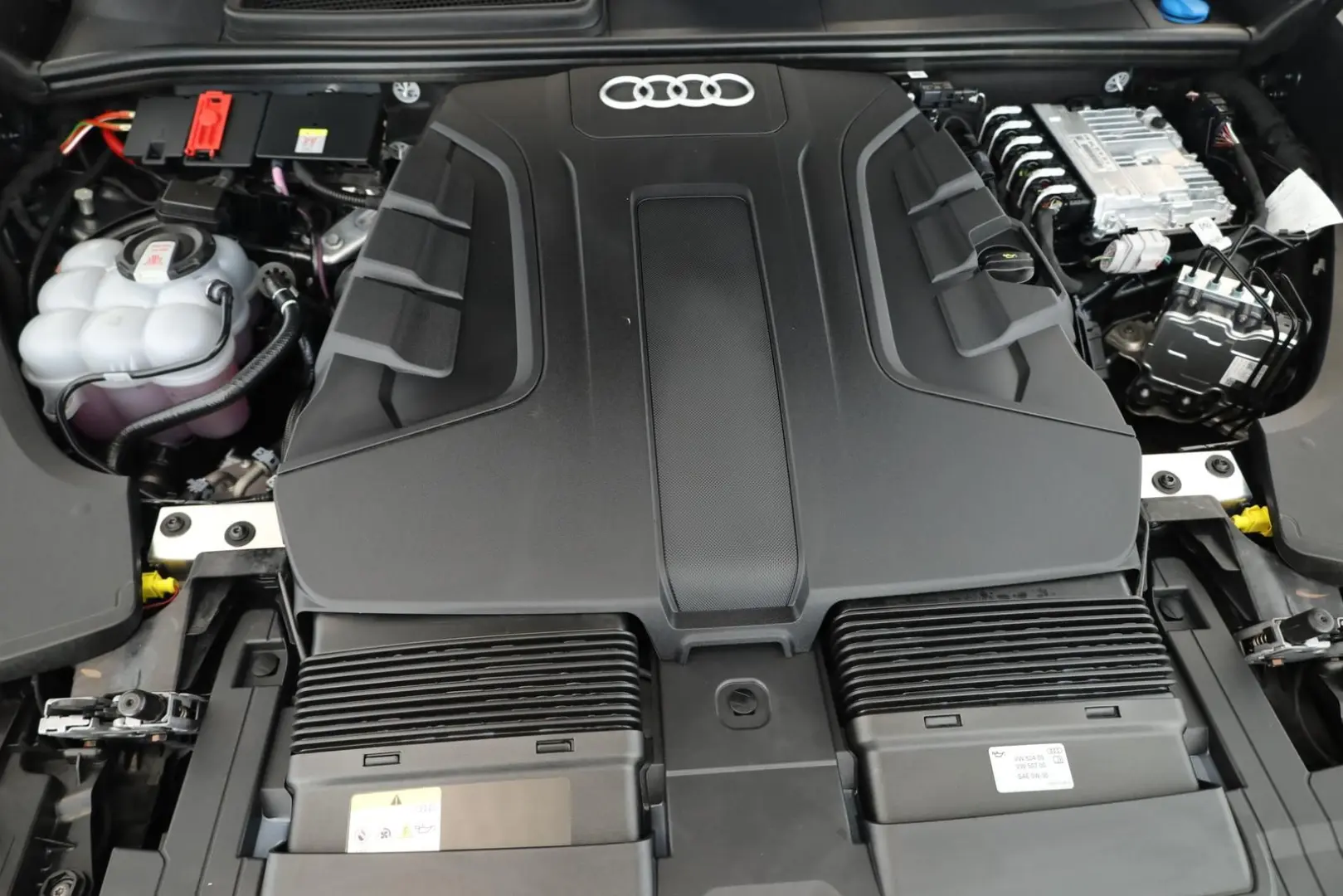 Q8 50 TDI Facelift S line Sport Matrix Pano AHK