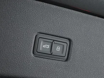 Q8 50 TDI Facelift S line Sport Matrix Pano AHK