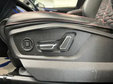 RS Q8 4.0 TFSI Quattro  Exclusive Edition