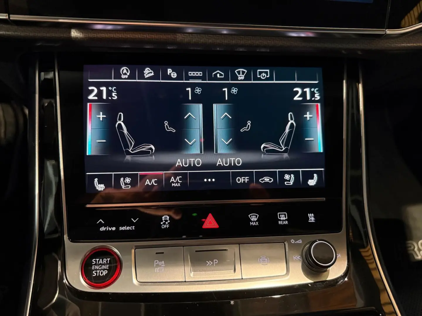 RSQ8 RS Q8 4.0 TFSI quattro Dynamic 360cam Keram