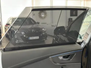 RSQ8 4.0TFSI quattro KERAMIC MASSAGE NIGHTVIEW