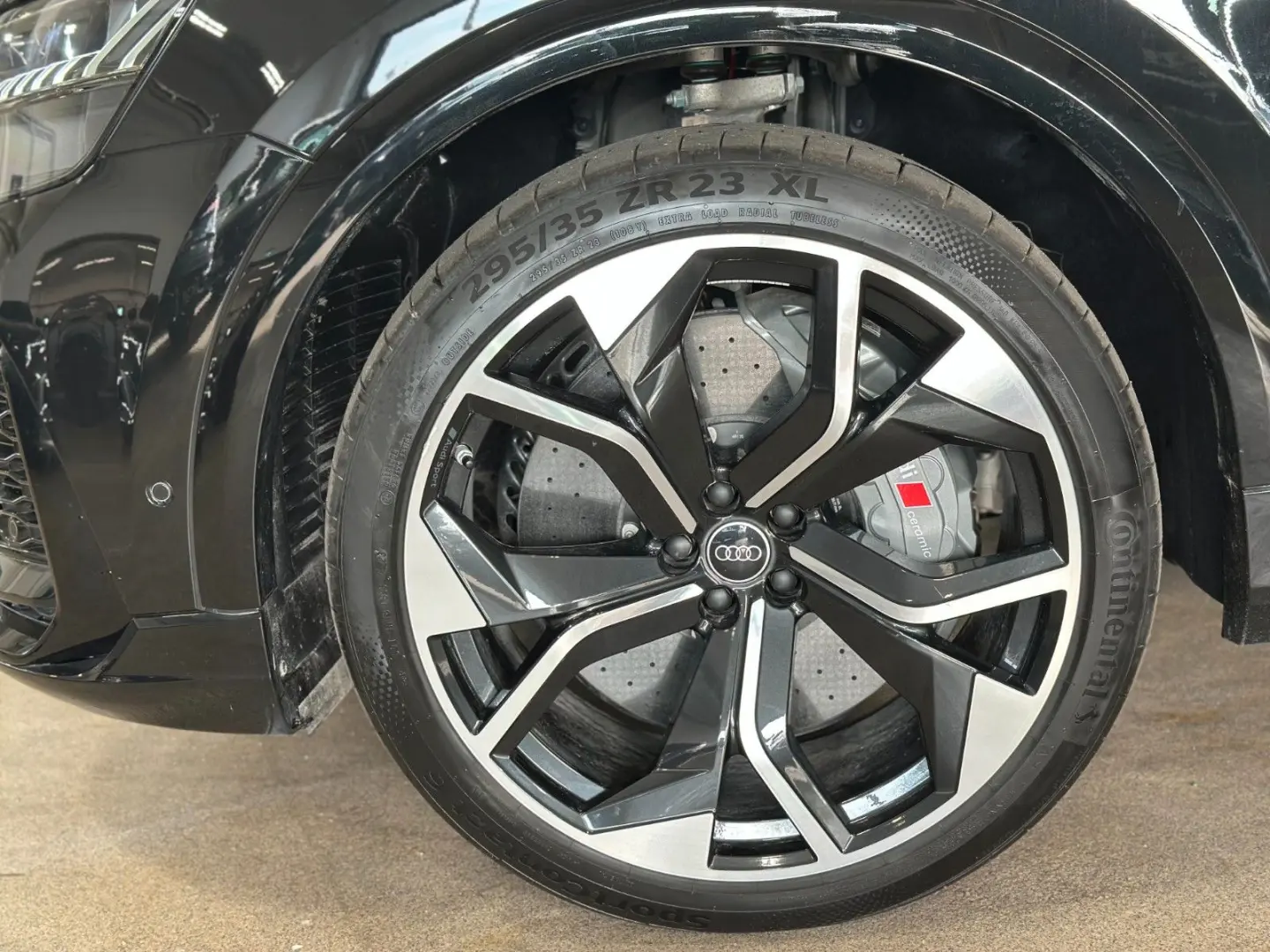 RSQ8 4.0TFSI quattro KERAMIC MASSAGE NIGHTVIEW