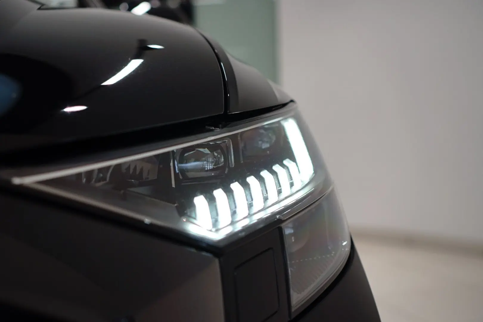 RSQ8 4.0 HUD KERAMIK CARBON SOFT RS-ABGASANLAGE