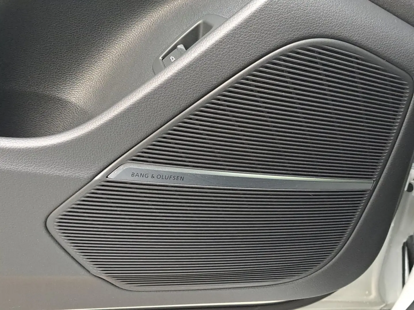 RS Q8 Keramik ESS Matrix AHK Pano 360  ACC AIR B