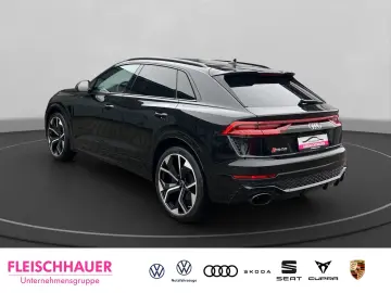 RSQ8 Pano RS-Abgasanlage 305kmh AHK UPE 172200 €