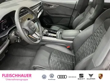 RSQ8 Pano RS-Abgasanlage 305kmh AHK UPE 172200 €