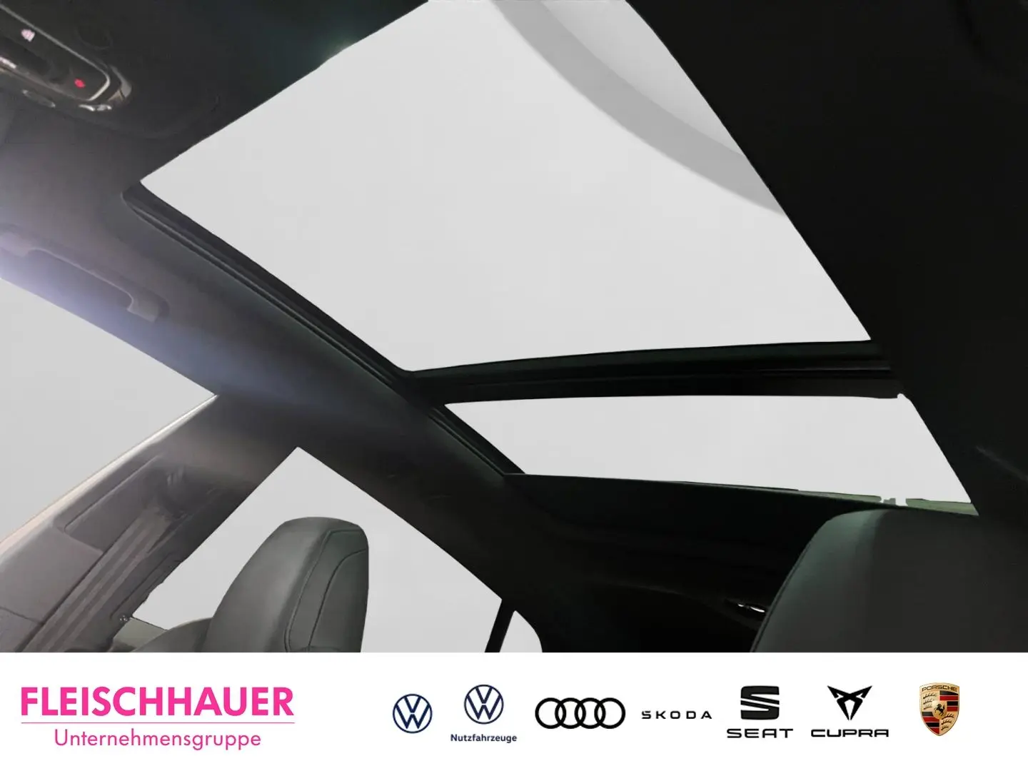 RSQ8 Pano RS-Abgasanlage 305kmh AHK UPE 172200 €