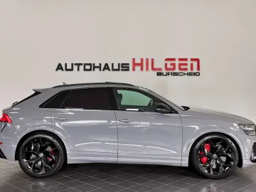 RSQ8  Keramik AllradLenk Pano Massage RS-Sitze