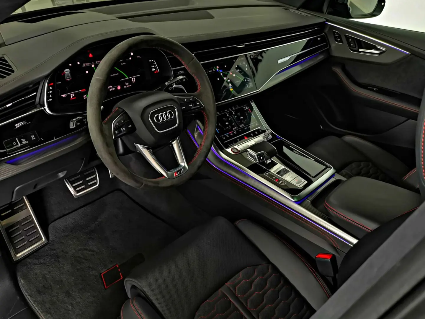 RSQ8  Keramik AllradLenk Pano Massage RS-Sitze