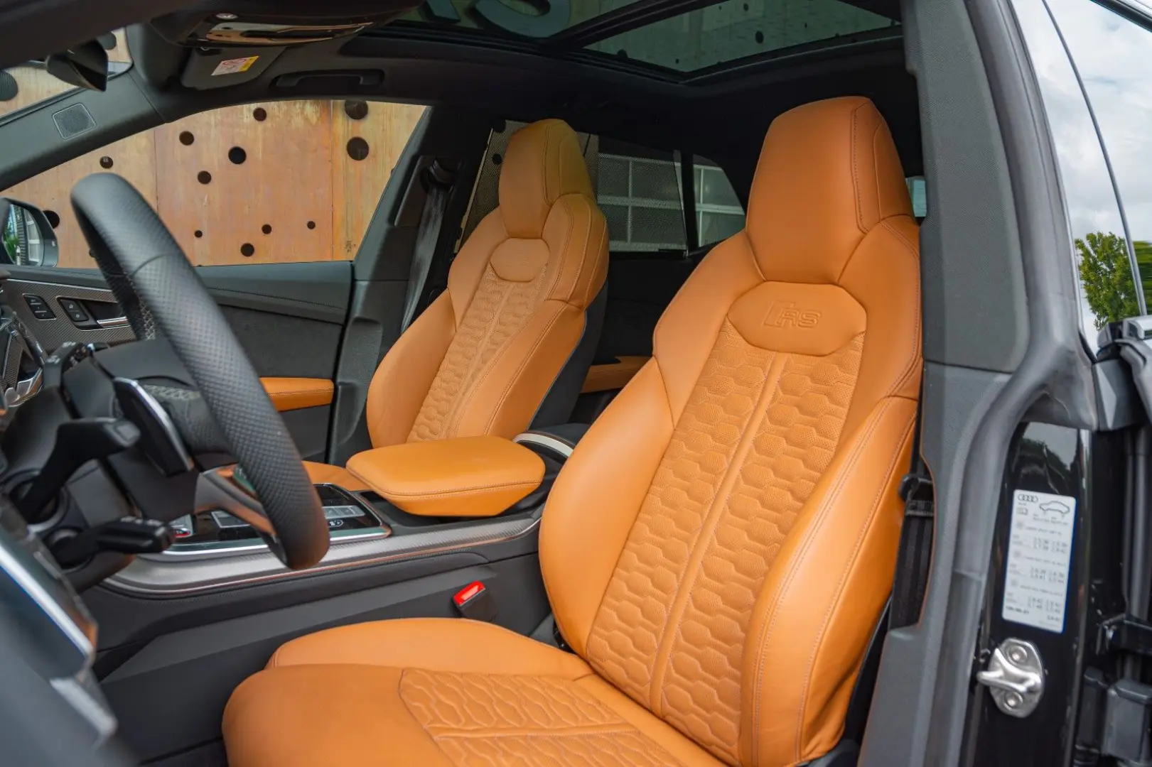 RSQ8 4.0 TFSI MATRIX B&O TOUR HEADUP