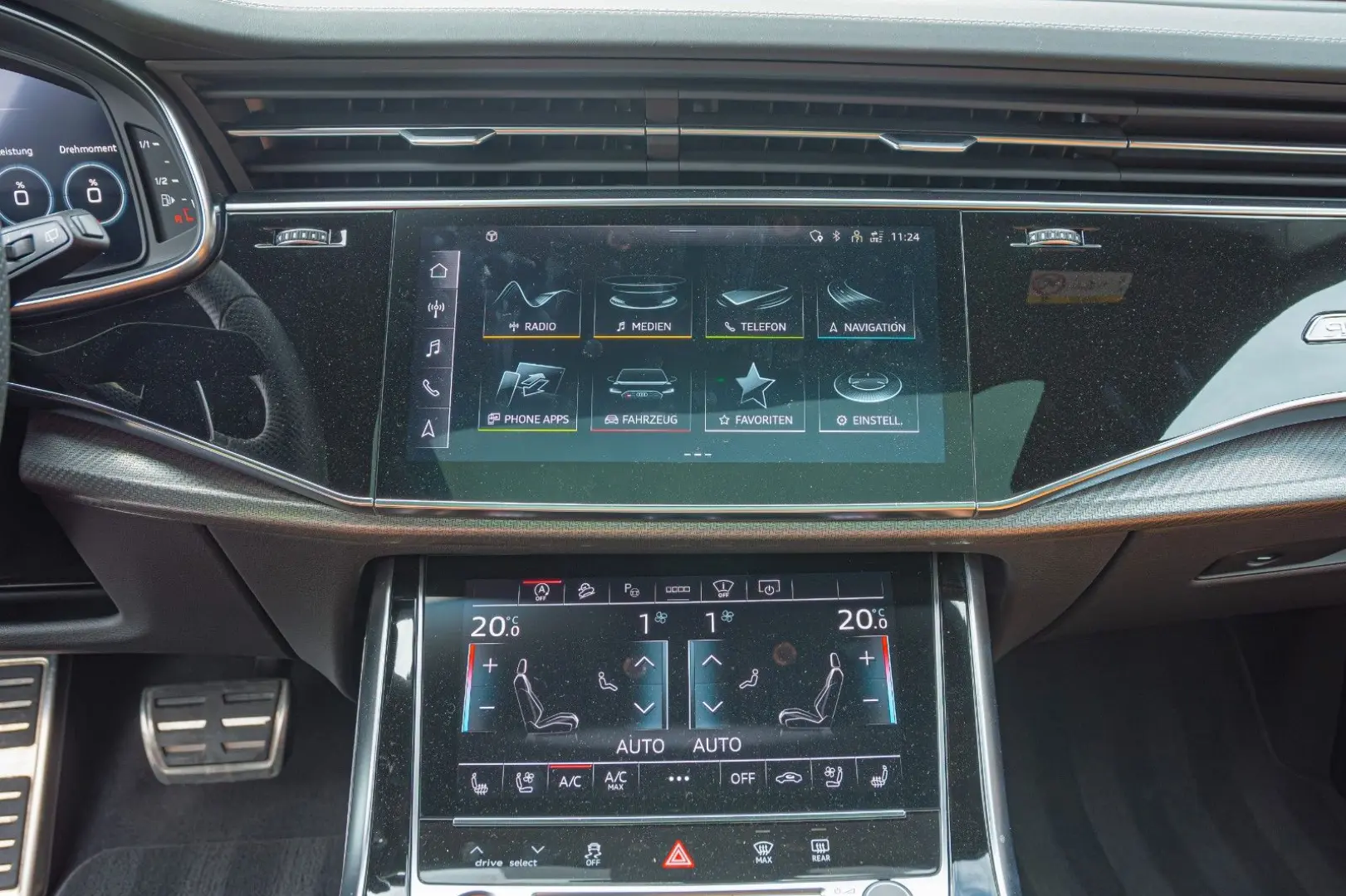 RSQ8 4.0 TFSI MATRIX B&O TOUR HEADUP