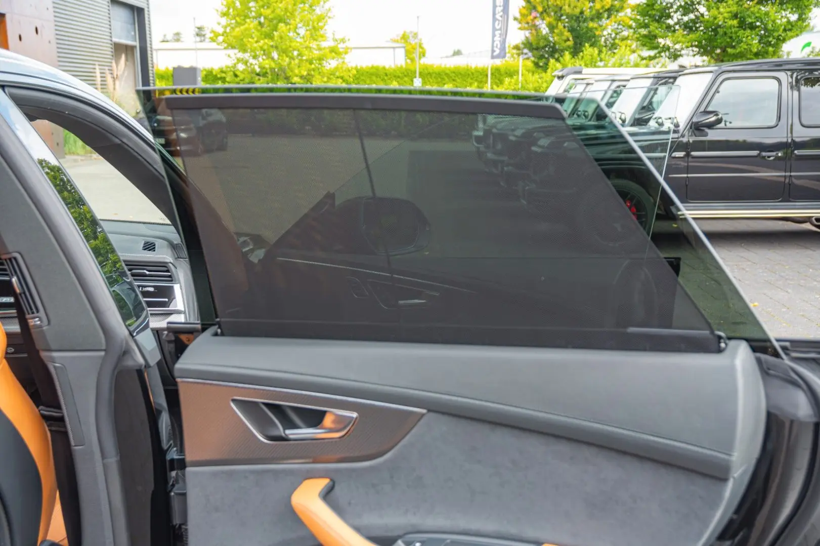 RSQ8 4.0 TFSI MATRIX B&O TOUR HEADUP