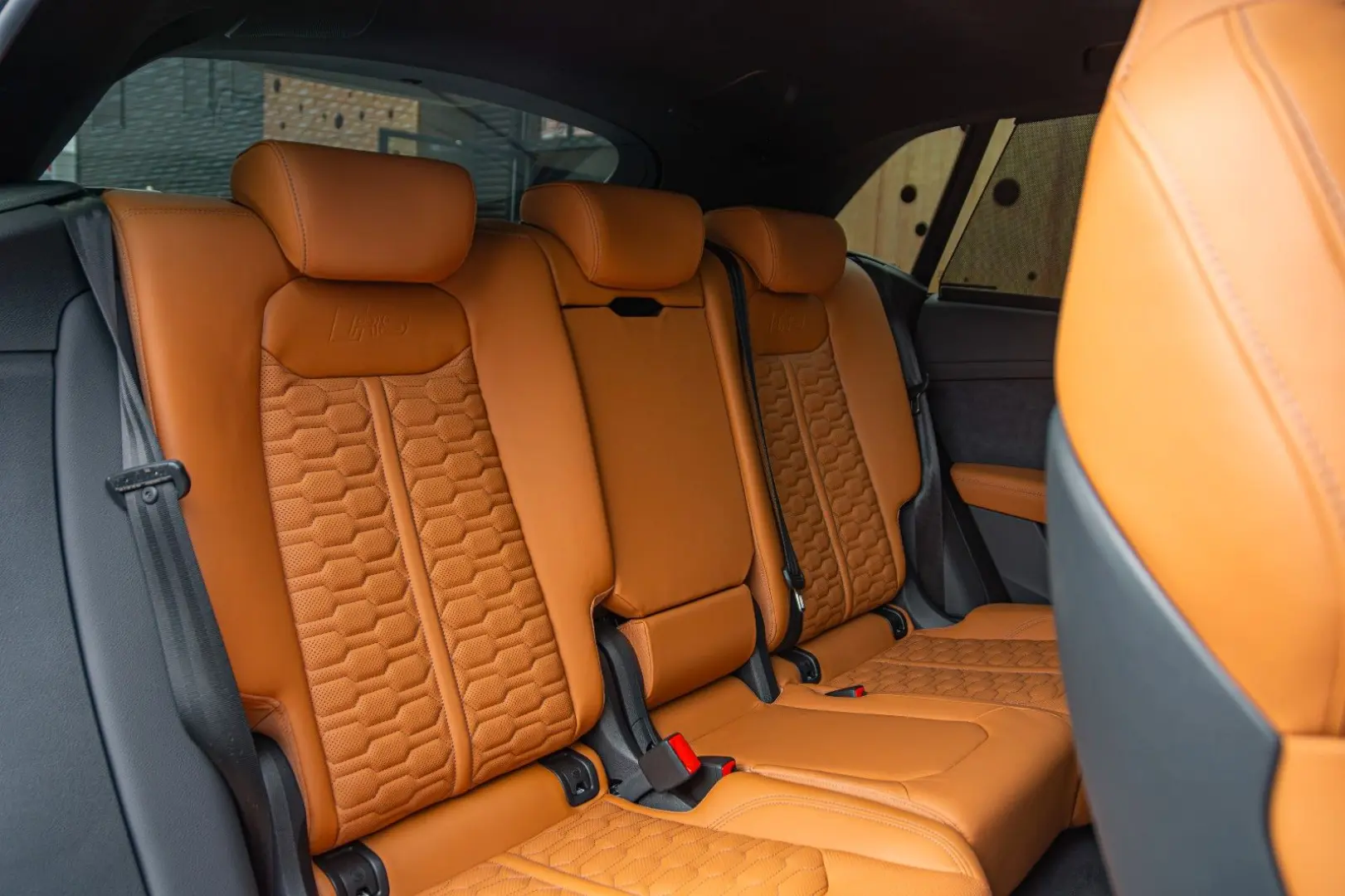 RSQ8 4.0 TFSI MATRIX B&O TOUR HEADUP