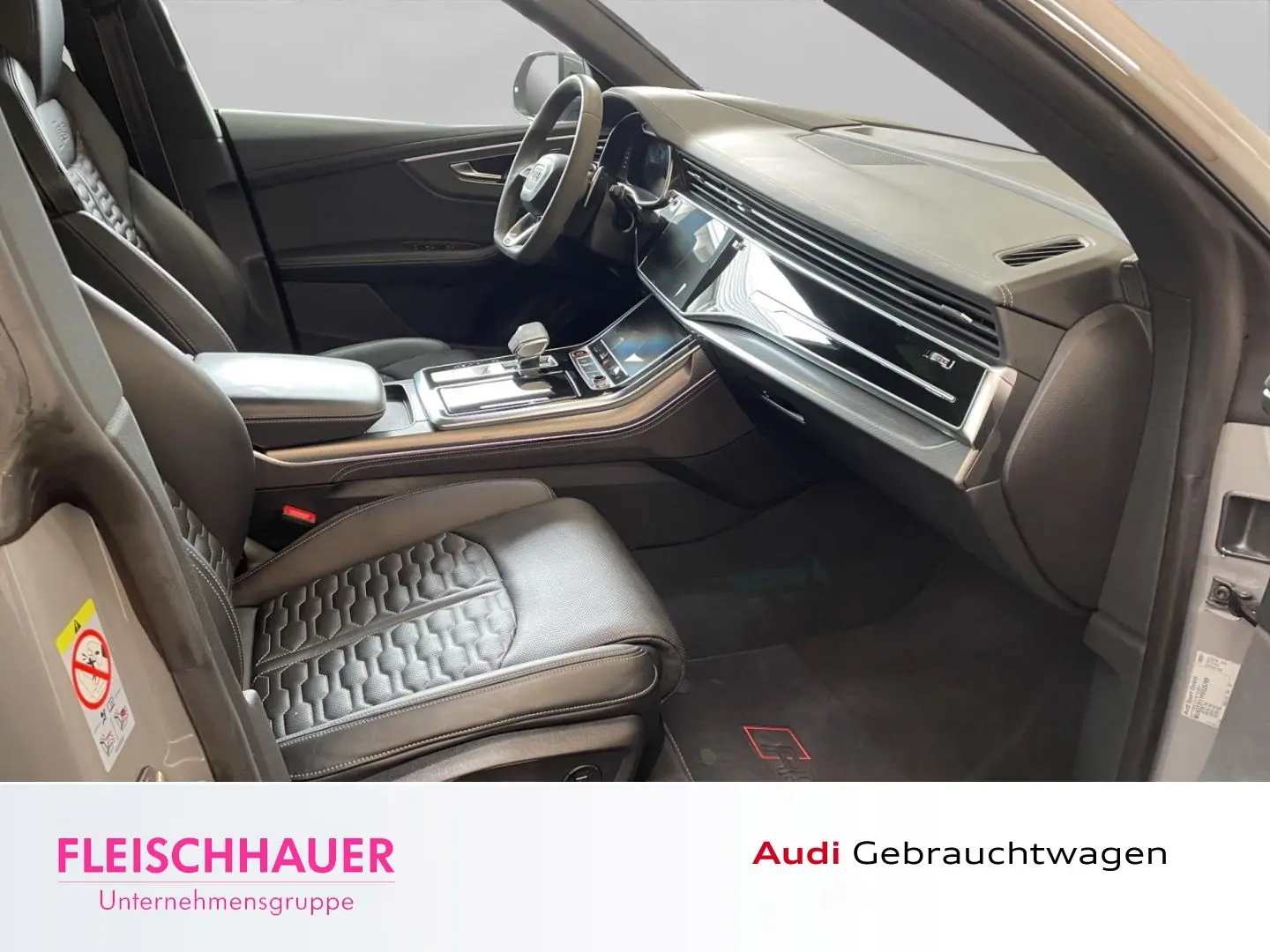 RSQ8 4.0 TFSI quattro HUD Luftfederung AD StandH