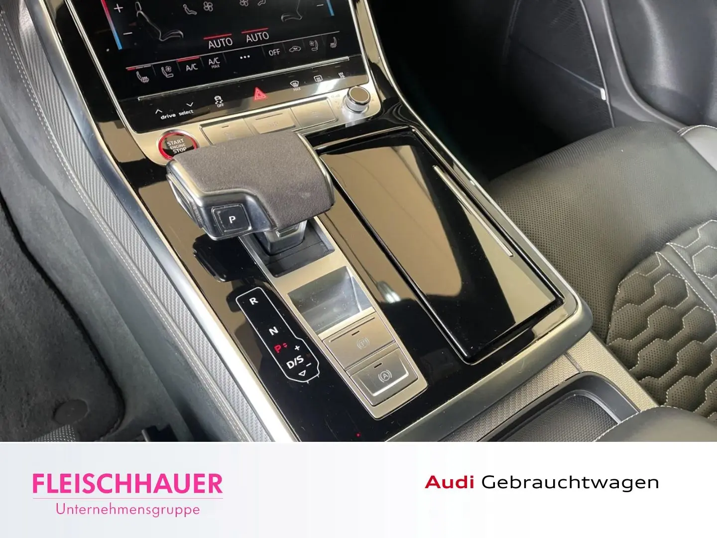 RSQ8 4.0 TFSI quattro HUD Luftfederung AD StandH