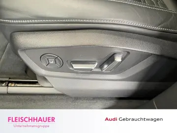 RSQ8 4.0 TFSI quattro HUD Luftfederung AD StandH