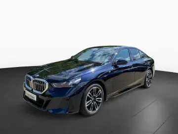 520i Lim M Sport DA PA  HUD HK Standh Pano AdLED