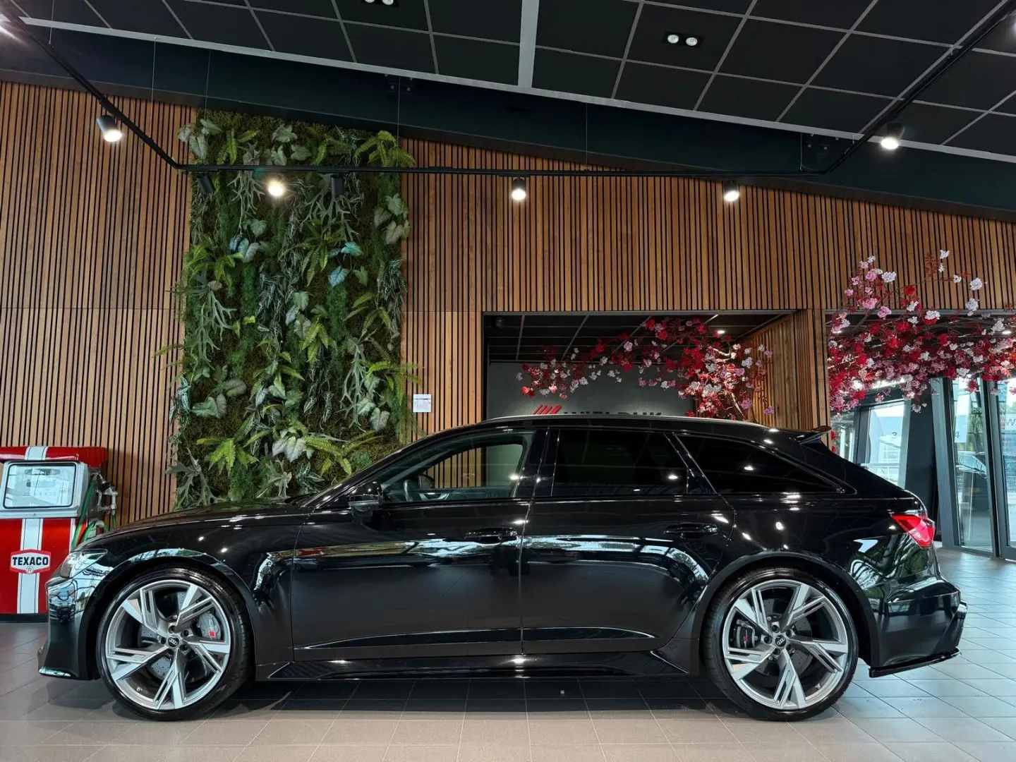 RS6 Avant 4.0 TFSI quattro Dynamic   Keramik B.