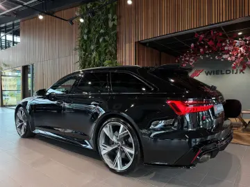 RS6 Avant 4.0 TFSI quattro Dynamic   Keramik B.