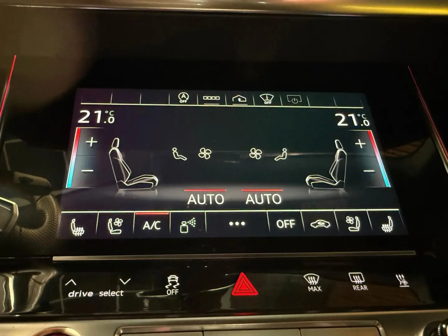 RS6 Avant 4.0 TFSI quattro Dynamic   Keramik B.