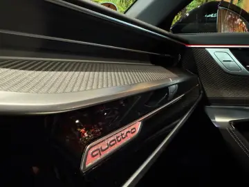 RS6 Avant 4.0 TFSI quattro Dynamic   Keramik B.