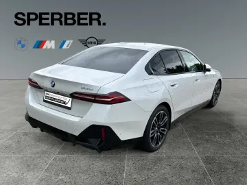 520d M Sportpaket AHK Sitzbelüftung 360 Kamera