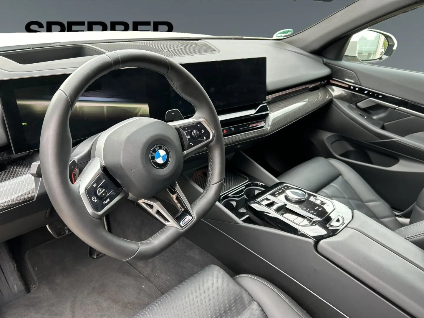 520d M Sportpaket AHK Sitzbelüftung 360 Kamera