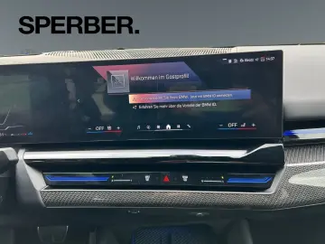 520d M Sportpaket AHK Sitzbelüftung 360 Kamera