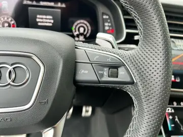 RSQ8 4.0 TFSI QUT MATRIX PANO CARBON HUD 360