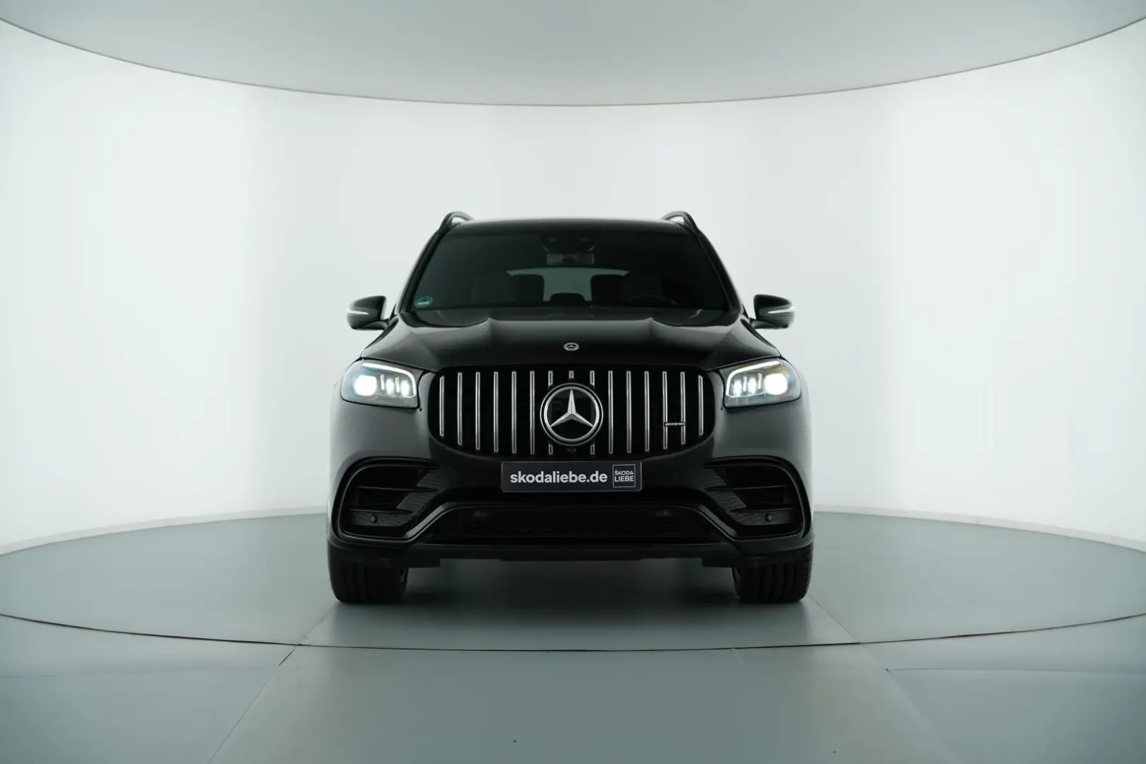 GLS 63AMG 9G-TRONIC 4MATIC  7-SITZER BURMESTER