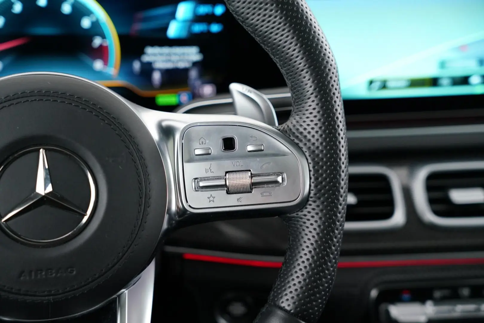 GLS 63AMG 9G-TRONIC 4MATIC  7-SITZER BURMESTER