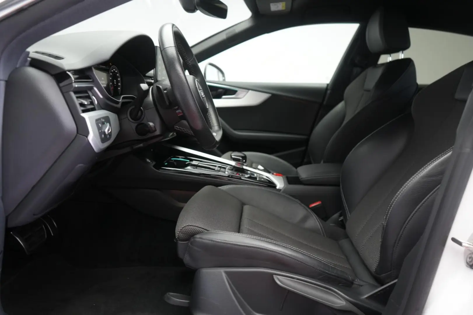 A5 40 TFSI S tronic S line Navi Temp Kamera Virt