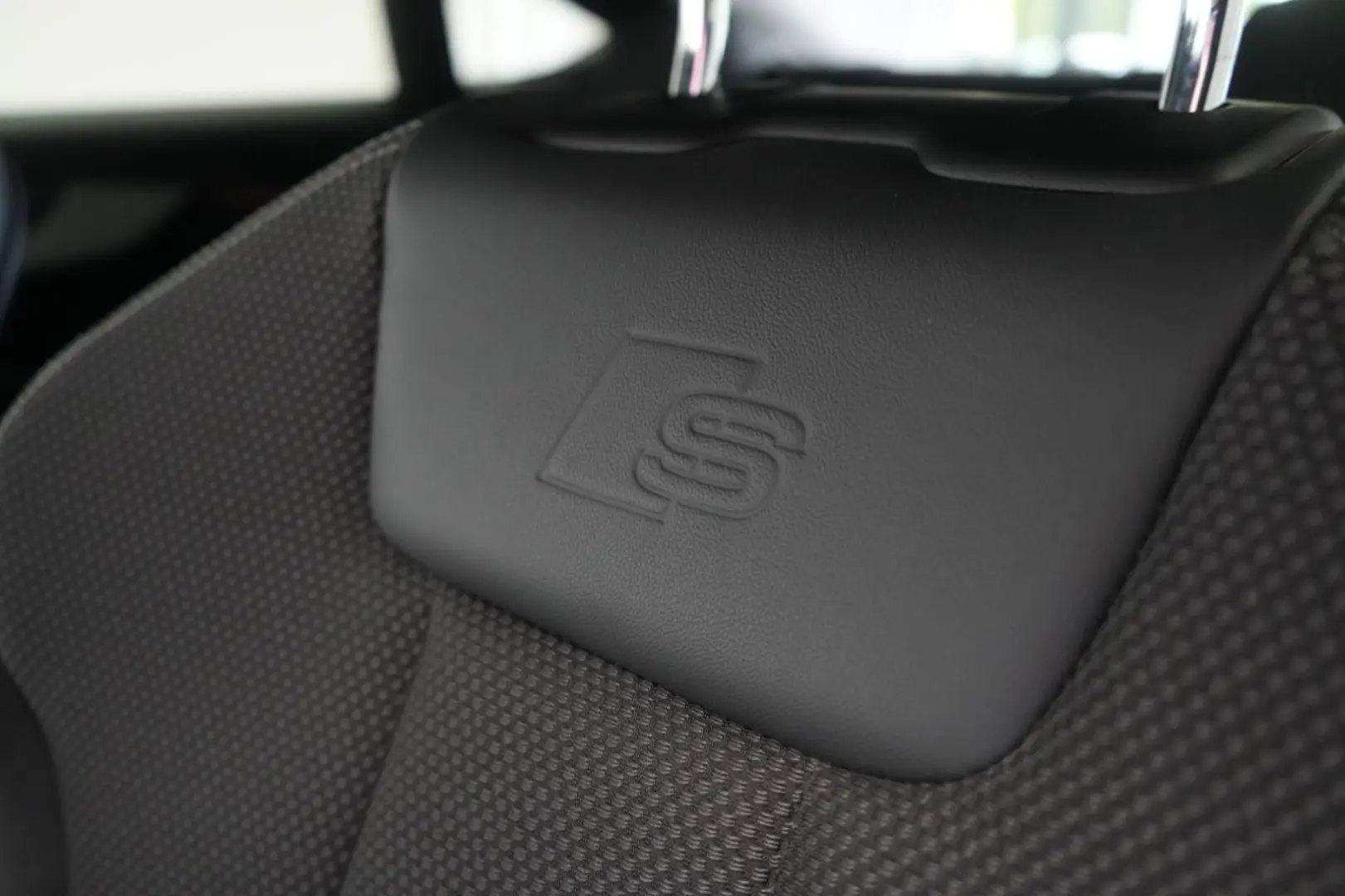 A5 40 TFSI S tronic S line Navi Temp Kamera Virt