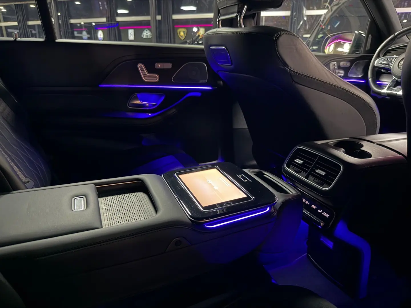 GLS 63 AMG 4Matic  BURMESTER 360 AMBIENTE NAVI