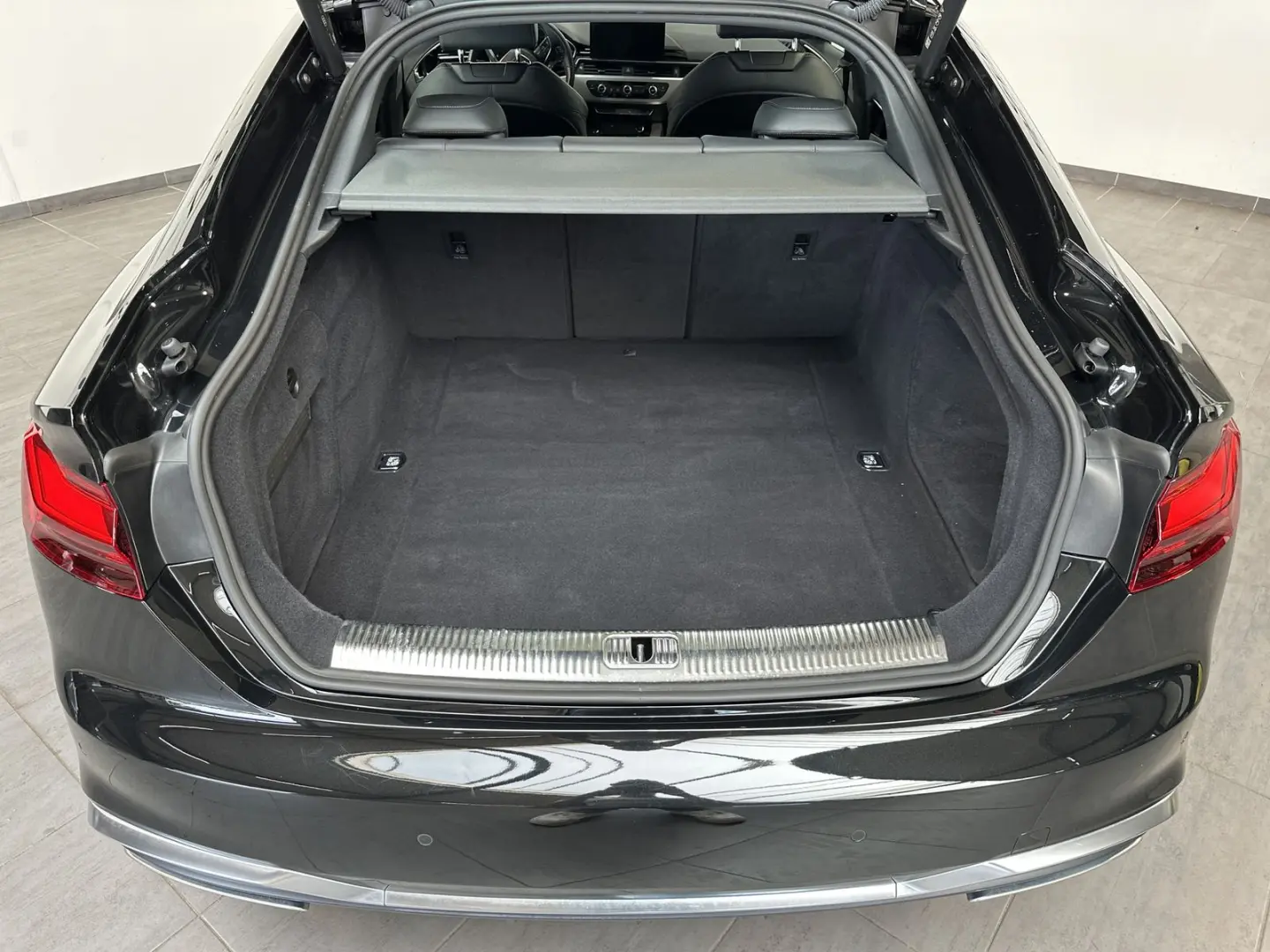 A5 SpB 40 TFSI S-Line NAV LED ACC DSP KAMERA PP