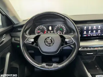 Skoda Octavia Combi 2.0 TDI DSG Ambition